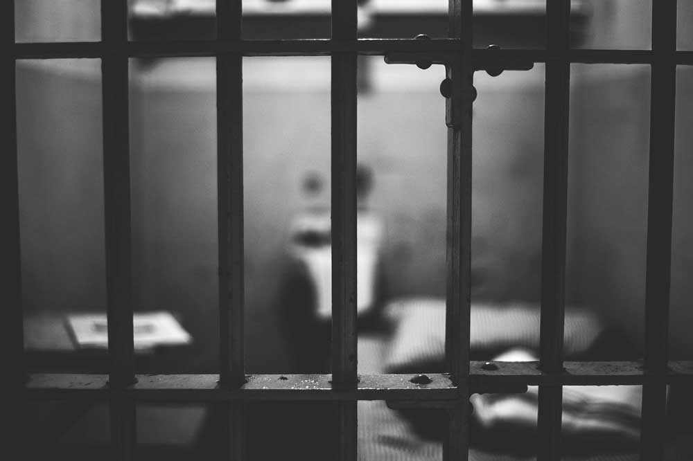 490 LECRIM: Cualquier Persona Puede Detener Guía Legal