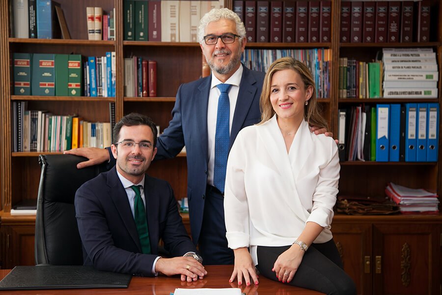 Abogados cobro de deudas en Mallorca | Sierra Abogados