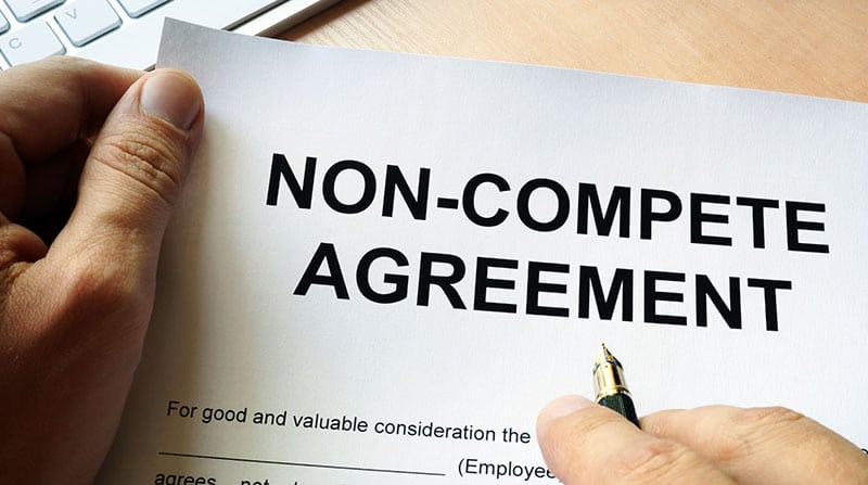 Cláusulas de no competencia: Qué son y cómo funcionan