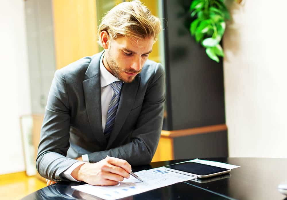 Cómo elaborar un contrato de permuta Ejemplos y modelos claros