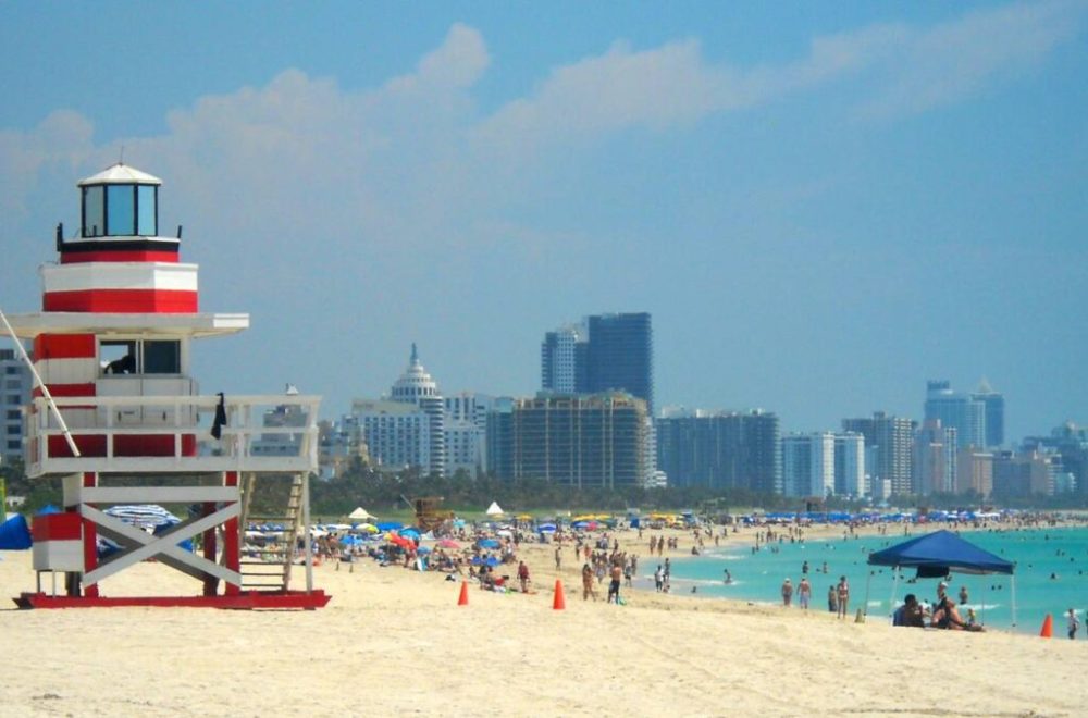 Cómo evitar multas en la playa y disfrutar al máximo