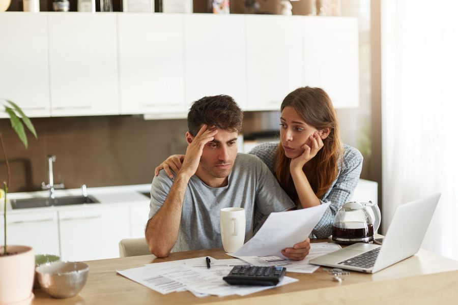 Cómo puede CABOT FINANCIAL ayudarte a manejar tus deudas