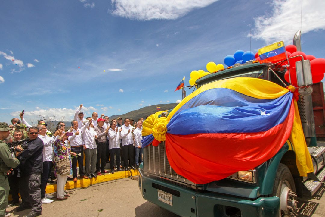 Connivencia en Colombia: SENTIDO, CONSECUENCIAS y su impacto