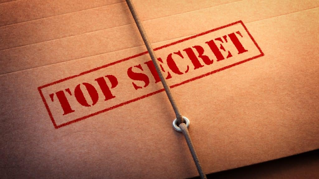 Cuáles son las consecuencias legales e indemnizaciones por revelar secretos empresariales