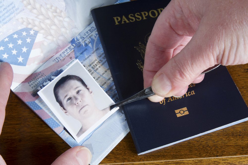 Cuáles son las penas por falsificación de documentos