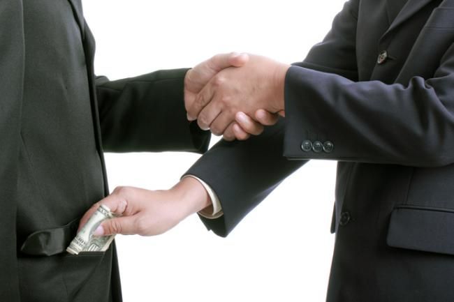 DELITO DE CORRUPCIÓN EN LOS NEGOCIOS: CLAVES Y PÉRDIDAS