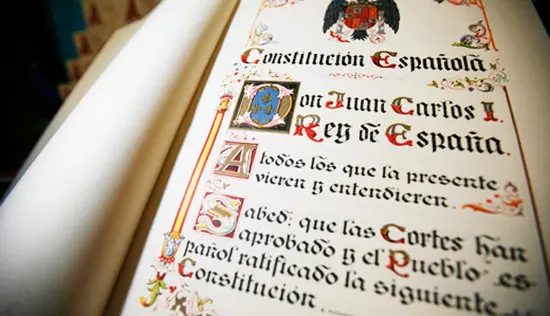 Derecho de Petición en España: Qué es y Cómo Funciona
