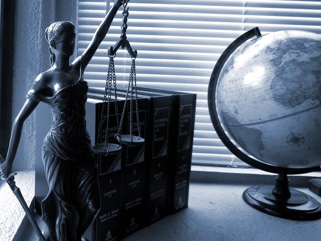 Derecho Penal: CONCEPTOS CLAVE y EJEMPLOS para estudiantes
