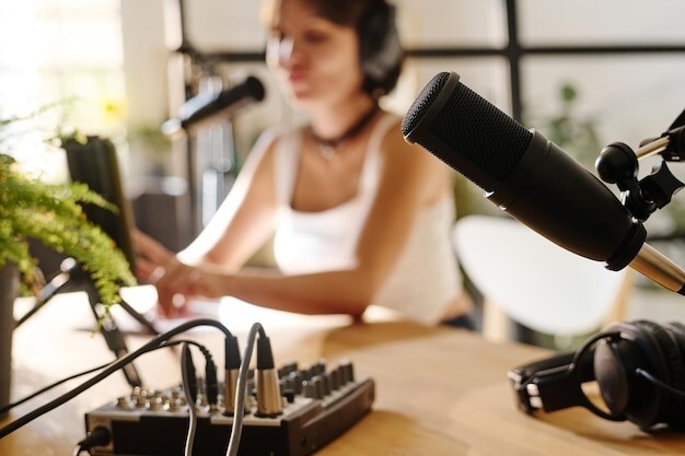 Derechos de Autor Musicales en Podcasts: Guía Esencial