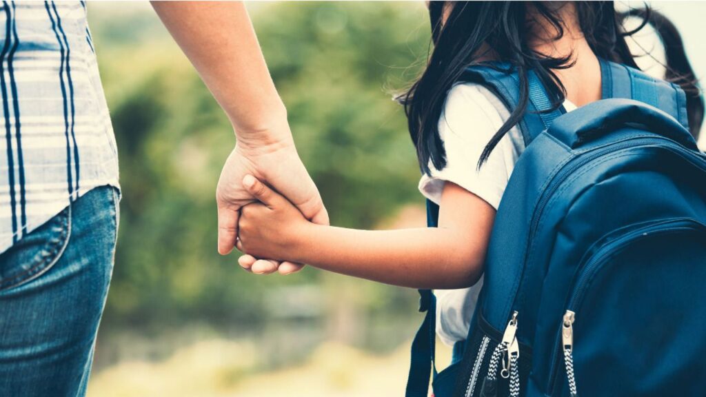 En qué consiste el acogimiento familiar y cómo beneficia a los niños