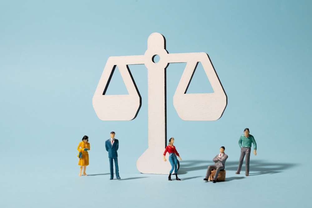 En qué consiste la interdicción de la arbitrariedad en Derecho Virtual