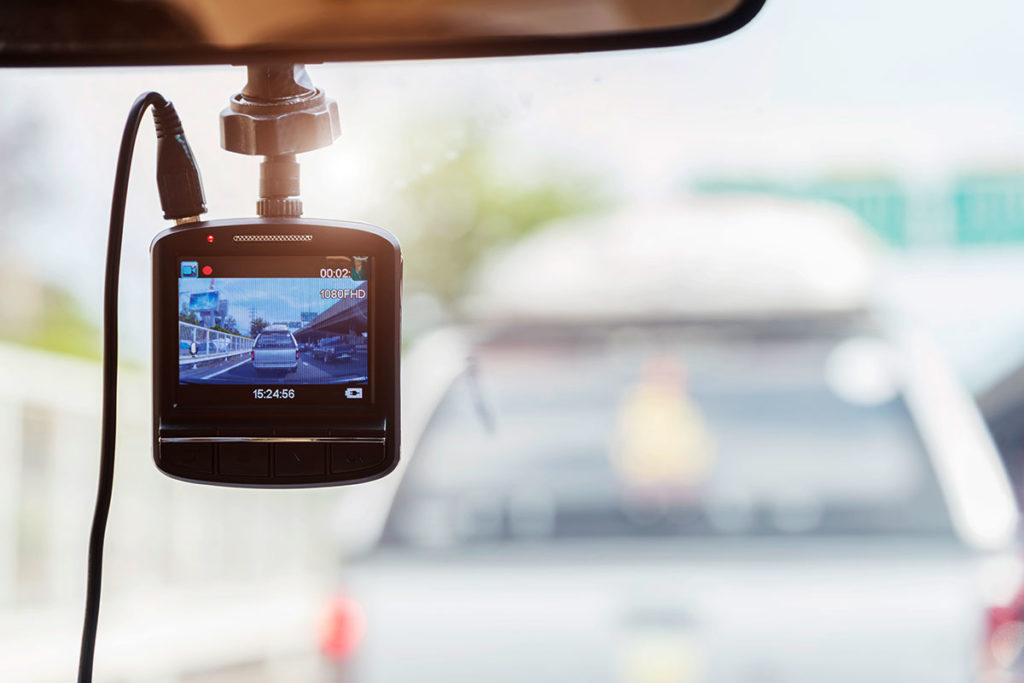 Es legal usar dashcam en España según la normativa de la DGT