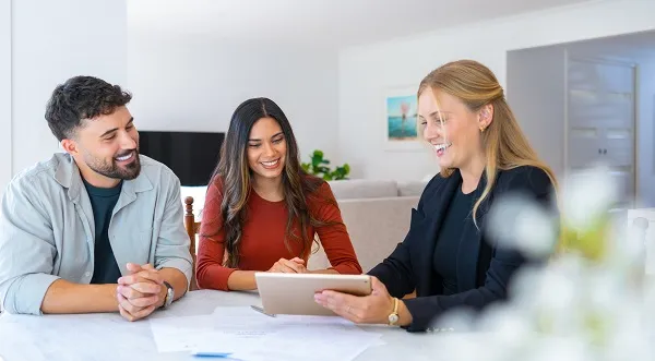 Hay incentivos en Madrid para contratar jóvenes de forma estable