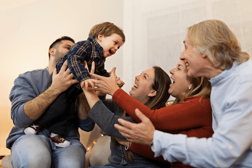 PADRES DE ACOGIDA: BENEFICIOS Y DERECHOS LEGALES CLAVE