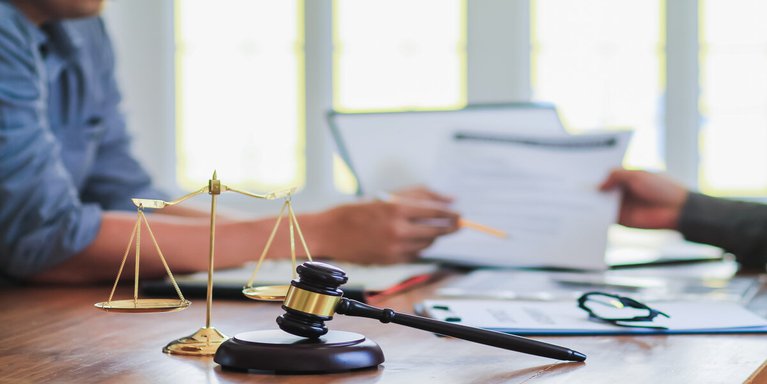 Qué es el Derecho Administrativo y por qué es clave en tu carrera