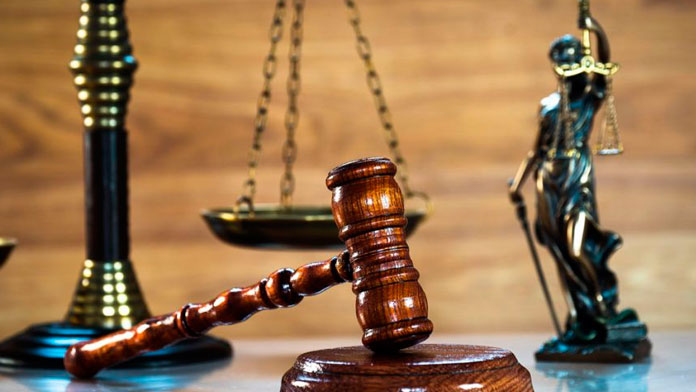 Qué es el fraude procesal en Ecuador y qué sanciones conlleva