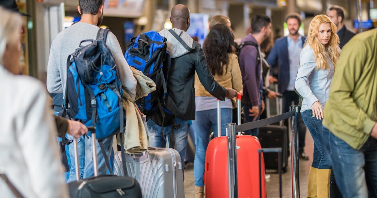 Qué es el overbooking y cómo puedo reclamar en 2026