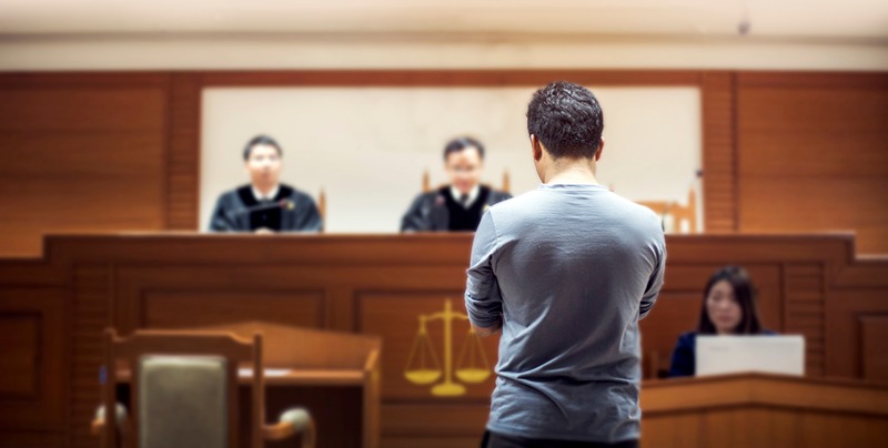 Qué es la Sexta Enmienda y cómo garantiza el derecho a la justicia