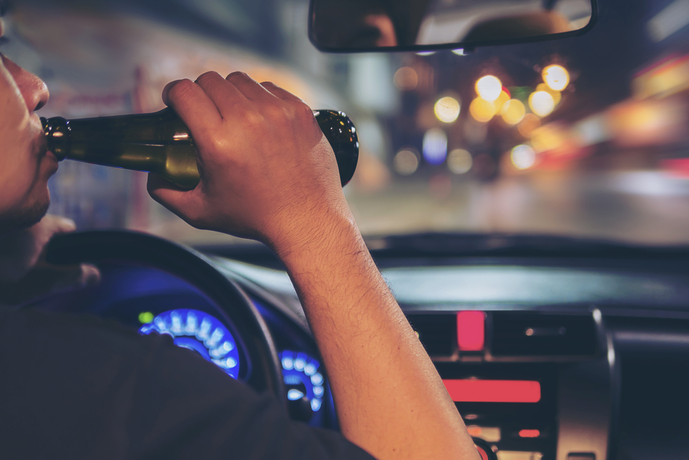 Qué sanciones y multas existen por conducir bajo alcohol y drogas